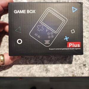 New Game Box Plus Handheld Console - Red Over 500 Games In 1